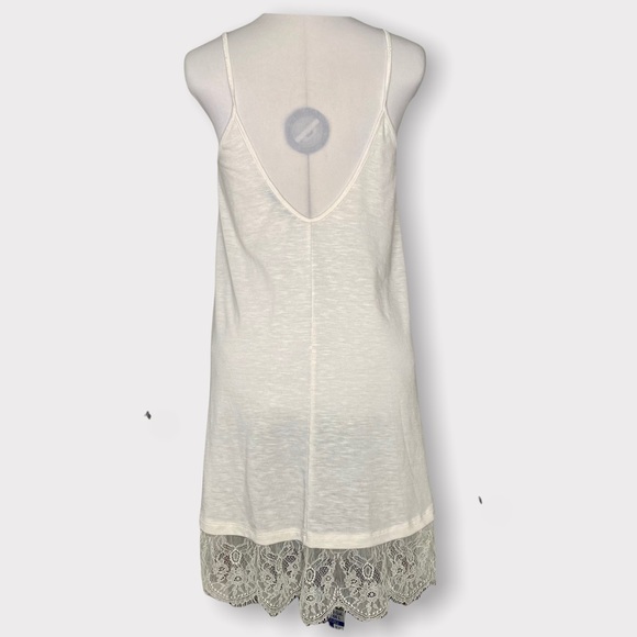 Cecico long lace loose trimmed spaghetti strap cream layering cami - Picture 2 of 8